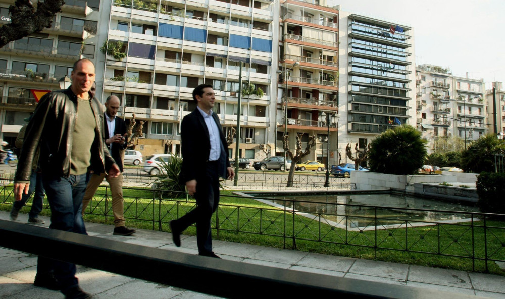 Το “παιδί του λαού” ταξιδεύει…