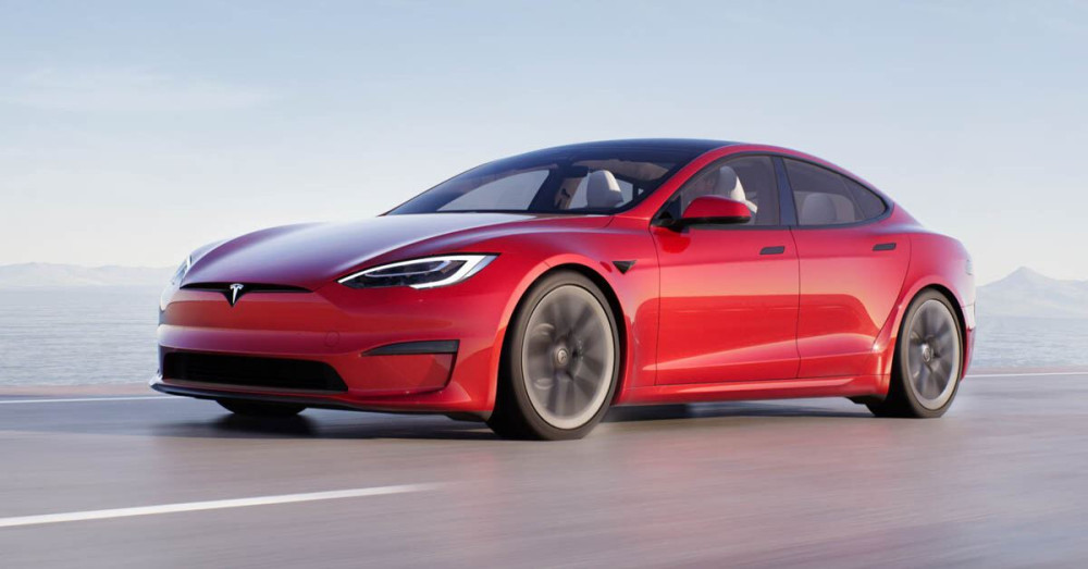 Tesla: Η αυτοκινητοβιομηχανία προσλαμβάνει στην Ελλάδα – Οι ειδικότητες