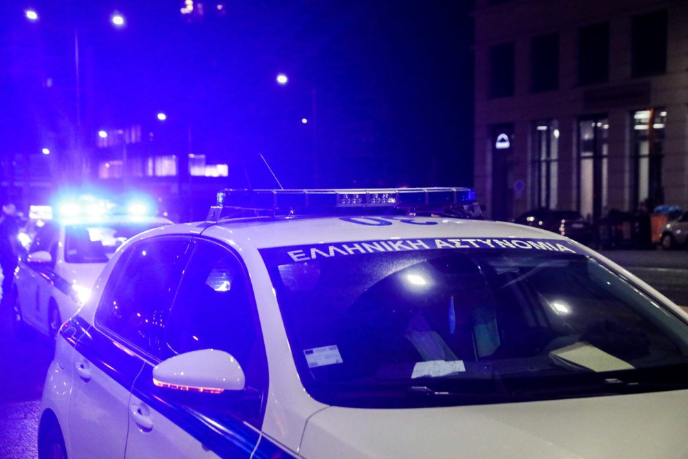Επίθεση με μολότοφ εναντίον αστυνομικών –  Τραυματίας άνδρας  της ΔΙΑΣ