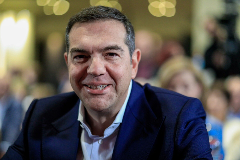 Ο… αμήχανος Τσίπρας – Βro και το νέο βίντεο του ΣΥΡΙΖΑ