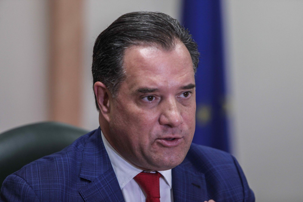 Κόντρα Γεωργιάδη-Ζαχαριάδη: “Κουμουνδούρου ολέ”-Κομματικό στέλεχος ο Ράμμος, να παραιτηθεί