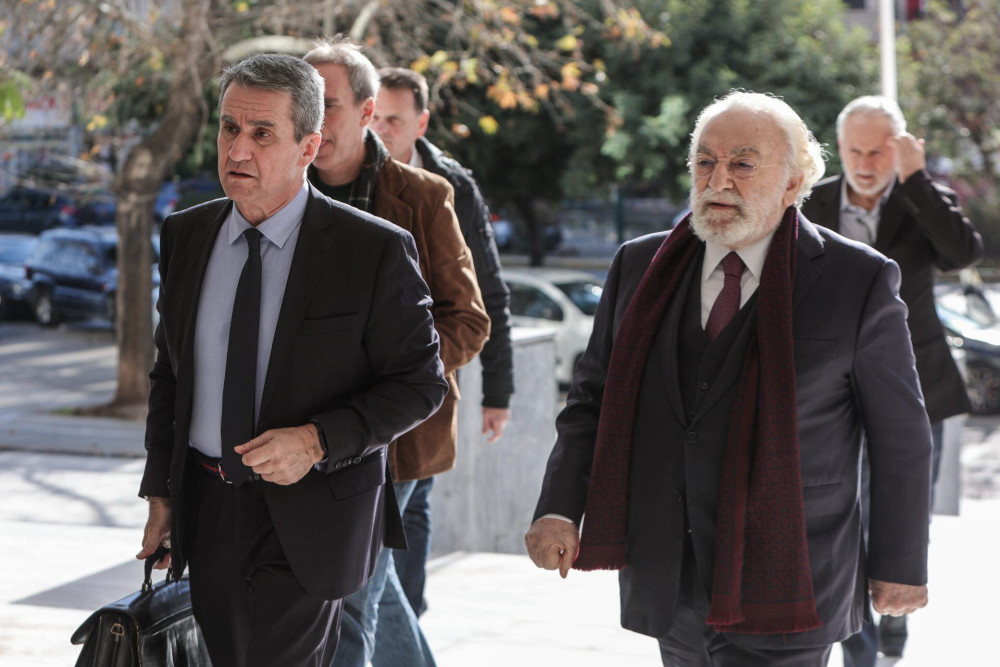 Ειδικό Δικαστήριο/Καλογρίτσας: Στον εισαγγελέα  οι καταγγελίες  για “βαλίτσες  με χρήματα προς τον ΣΥΡΙΖΑ”