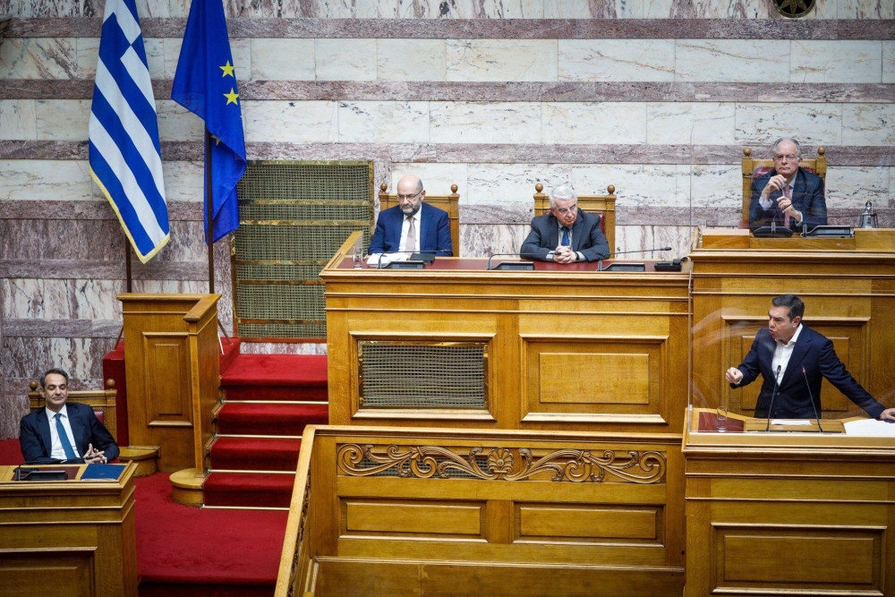 Ένταση μεταξύ Τσίπρα και Τασούλα: “Σκεφτείτε τις εκφράσεις σας κύριε Τσίπρα”