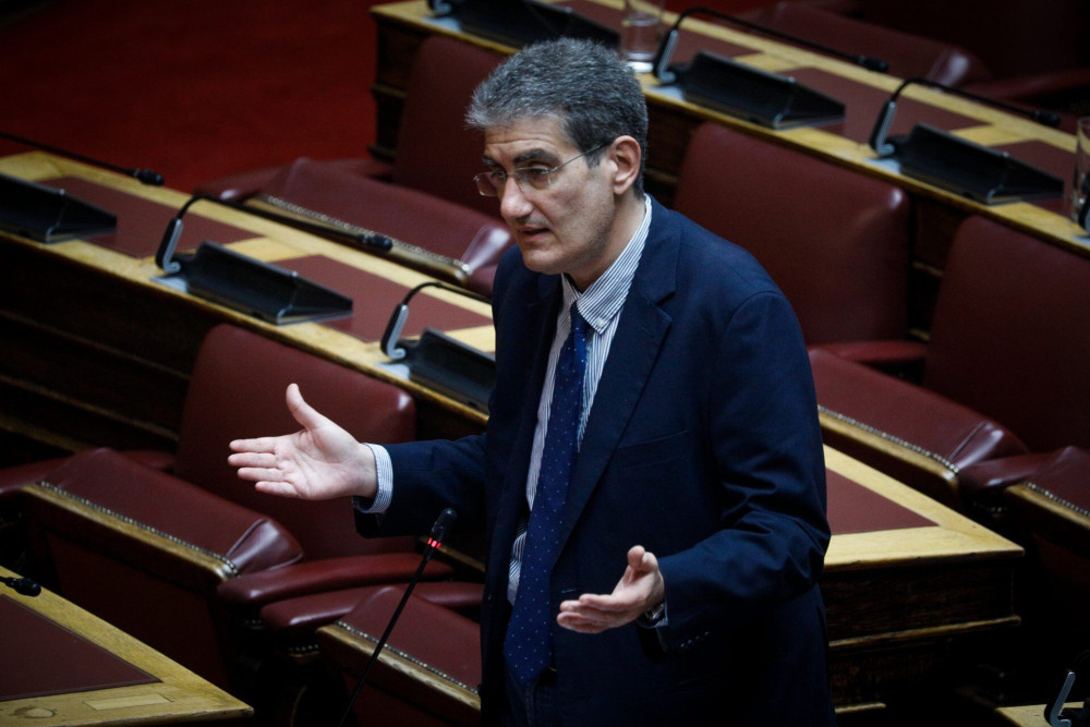 Τα νερά του… Γιαννούλη –  Σε νέα επίπεδα το αντιπολιτευτικό κρεσέντο (Δείτε βίντεο)