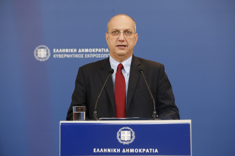 Οικονόμου: Μείωση κατά 17,5% της ανεργίας των νέων στην Ελλάδα – Στο 7,5% στην ΕΕ