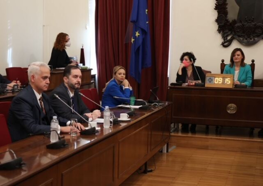 Στο περιοδικό της Βουλής ο Χρίστος Λιάπης