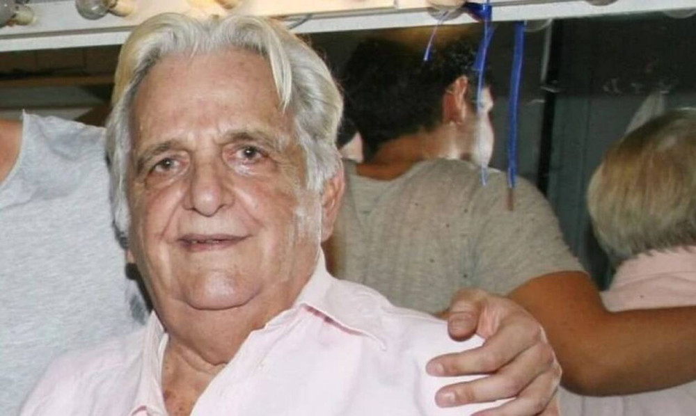 “Έφυγε ο ηθοποιός Μπάμπης Γιωτόπουλος