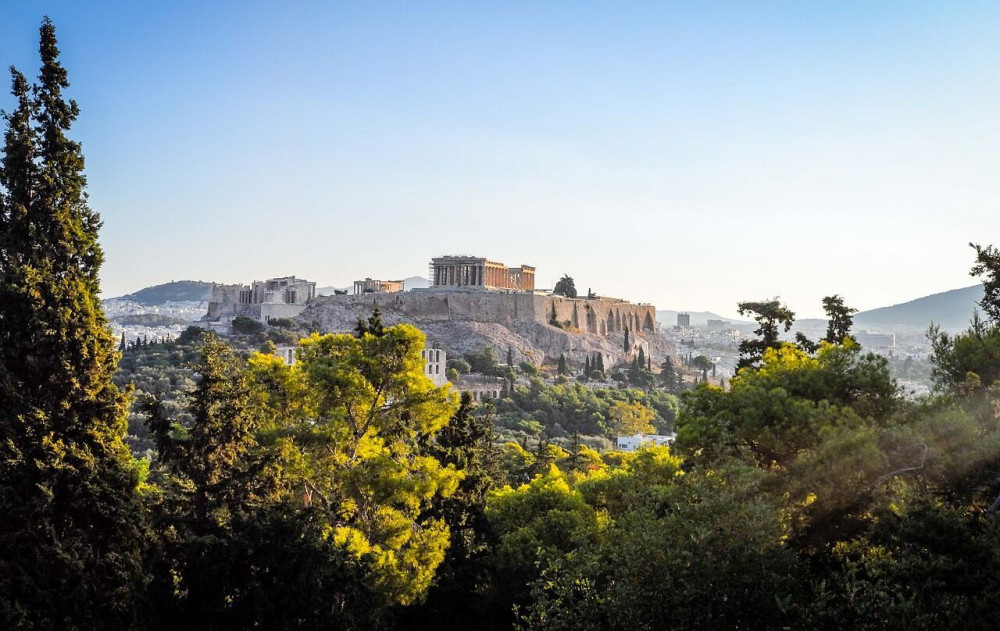 Independent: Η Ελλάδα αντέδρασε γρήγορα – Πώς καταφέρει να ισιώσει την καμπύλη του κορωνοϊού