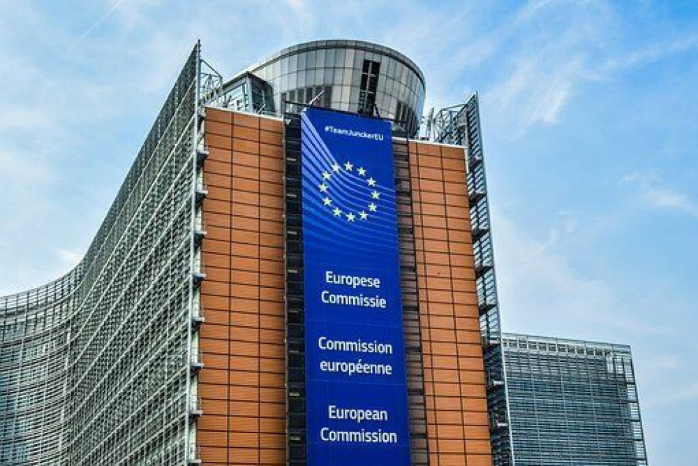 Eurogroup: Γάλλοι και Γερμανοί αναζητούν τον… συμβιβασμό