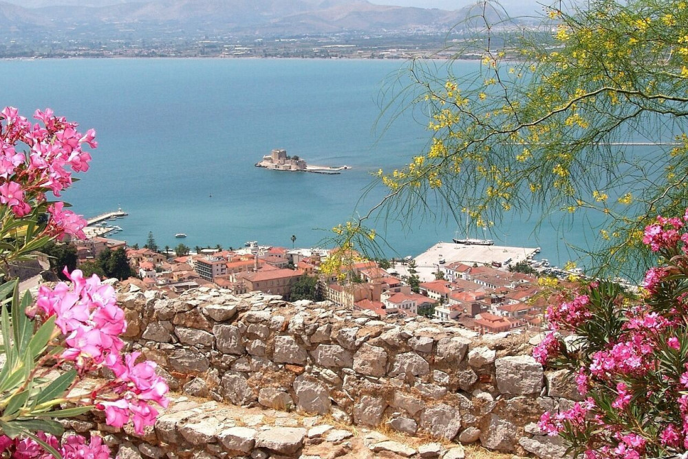 Αρωγός σε επαγγελματίες και επιχειρήσεις ο Δήμος Ναυπλιέων εν μέσω κορωνοϊού