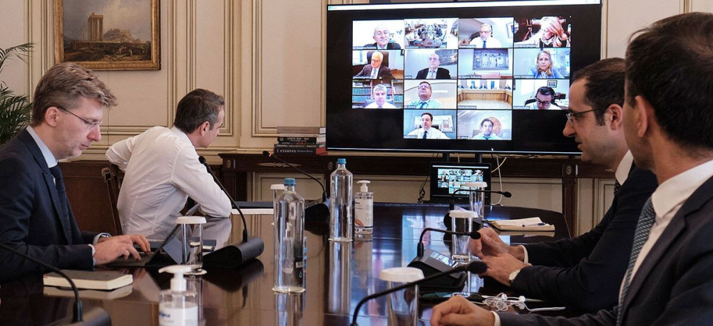 Αυστηρό μήνυμα Μητσοτάκη σε τραπεζίτες: Ρίξτε χρήμα στην αγορά!