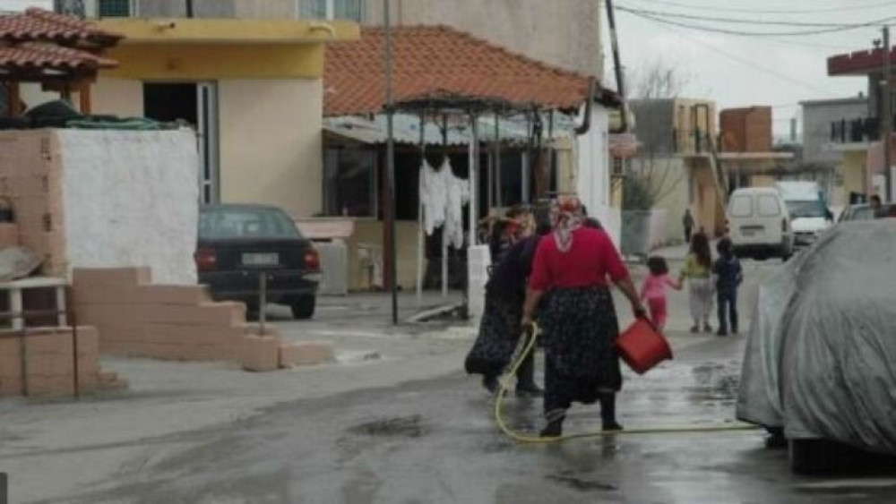Συνεχίζονται οι έλεγχοι σε οικισμούς Ρομά στη Θεσσαλία – Δύο νέα κρούσματα στη Λάρισα