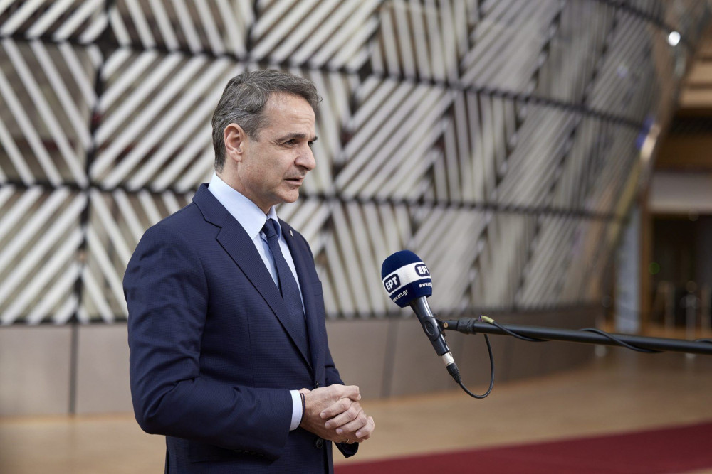 Μητσοτάκης στη Σύνοδο Κορυφής: H Ελλάδα στο πλευρό Τουρκίας, Συρίας – Πρόταση για Σύνοδο δωρητών