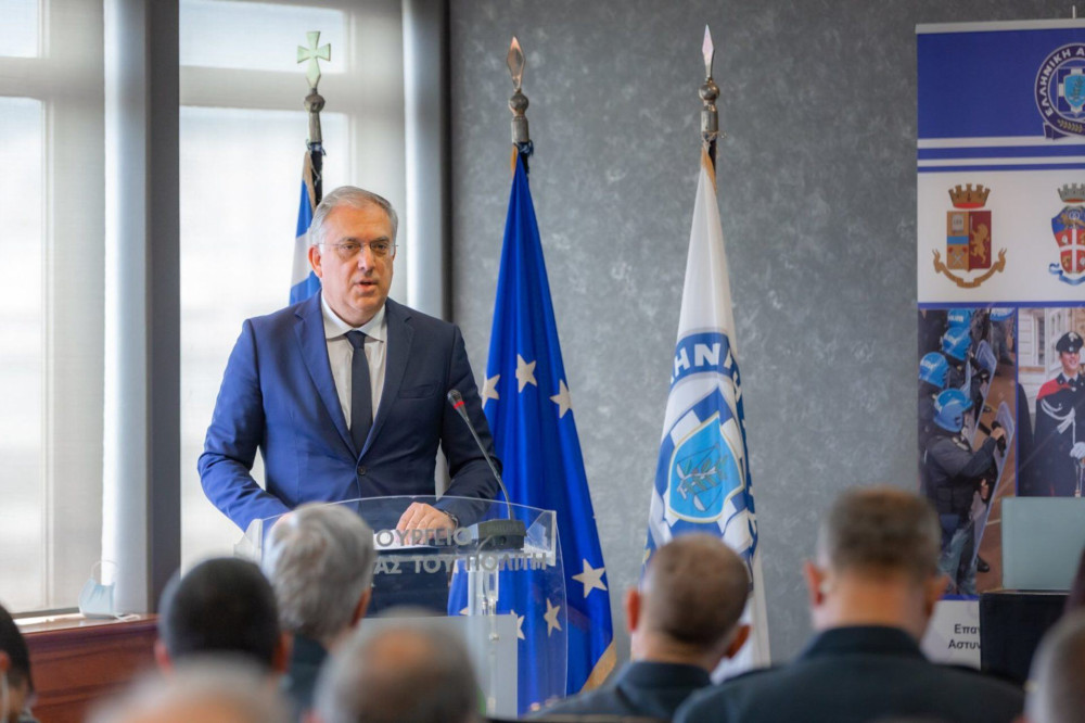 Η έρευνα της ΕΛ.ΑΣ καταρρίπτει το αφήγημα για τον γιο του Θεοδωρικάκου – «Ουδέν μεμπτόν»