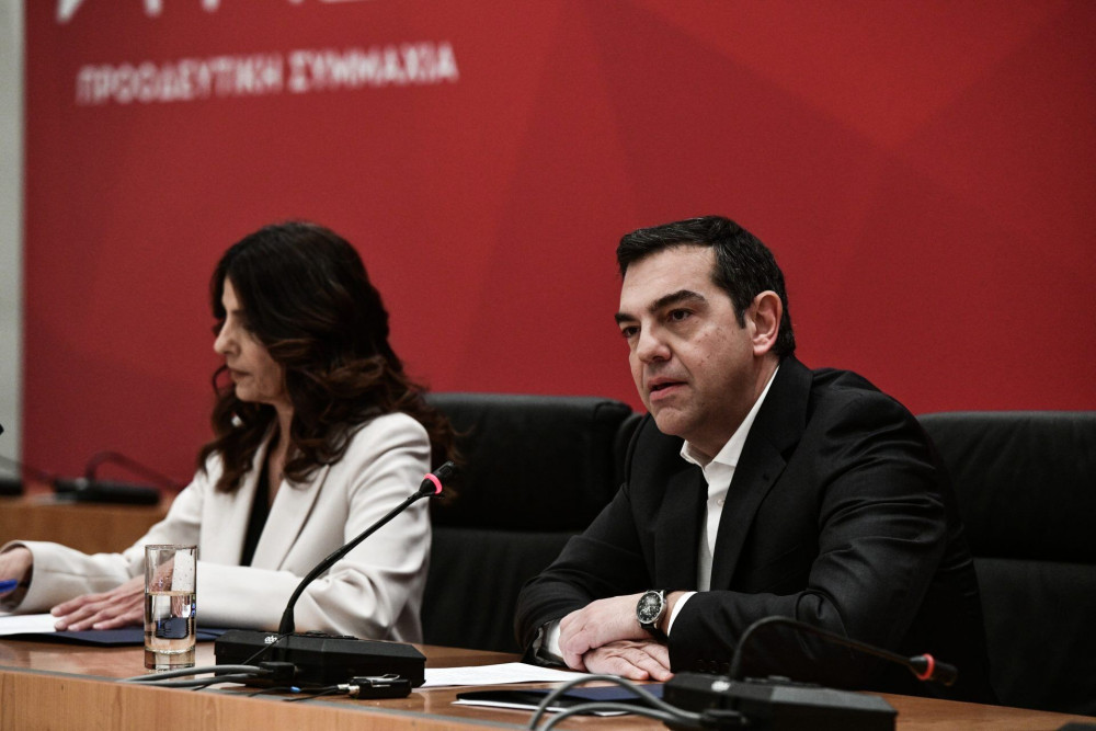 “Aνέκδοτος” αγώνας: Σχέδια πολιτικής ανωμαλίας από τον απελπισμένο Αλέξη Τσίπρα