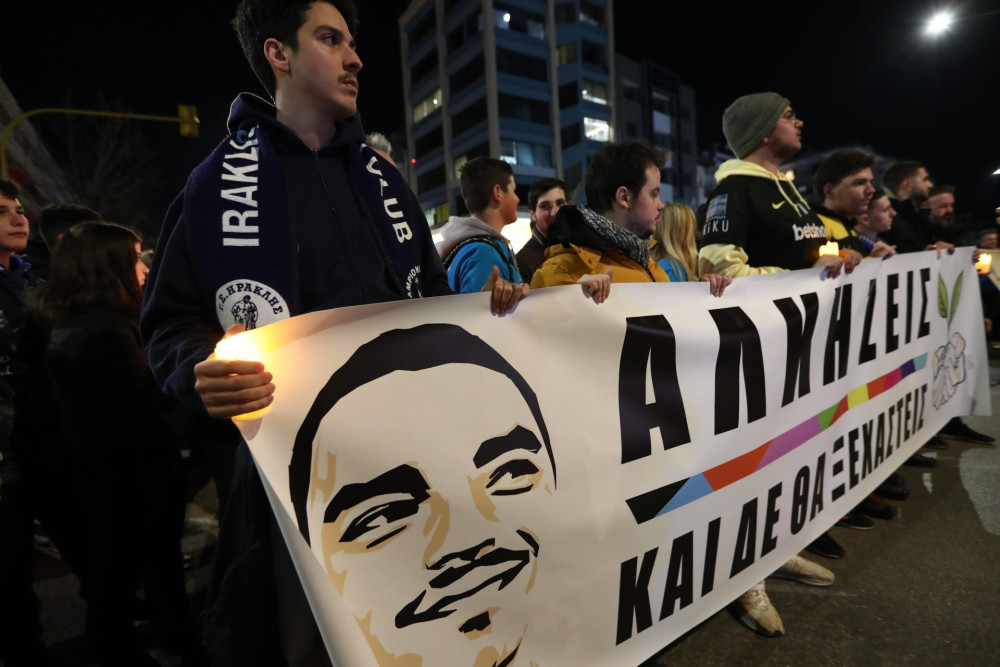 Δολοφονία Άλκη Καμπανού: “Ακούσαμε φωνές, βρισιές, βογκητά. Σοκαριστήκαμε”, κατέθεσε μάρτυρας στη δίκη