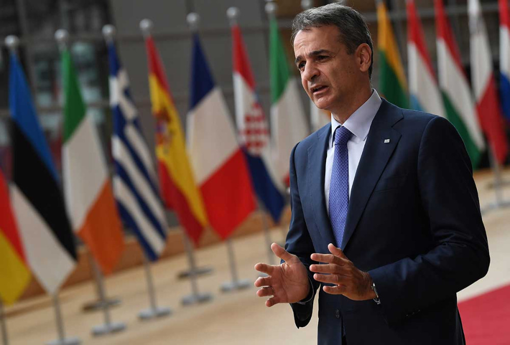 Στο έκτακτο Ευρωπαϊκό Συμβούλιο ο Μητσοτάκης – Θα ζητήσει μια ολιστική προσέγγιση για το μεταναστευτικό
