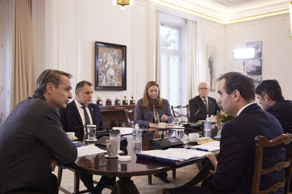 Συνάντηση Μητσοτάκη με τον υπουργό Άμυνας της Γαλλίας – Στο επίκεντρο η πρώτη Belh@rra