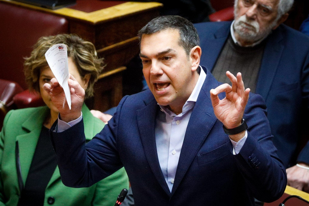 Επικίνδυνα “παιχνίδια” Τσίπρα: Ρίχνει το σπόρο της αμφισβήτησης – Επιτίθεται στους θεσμούς