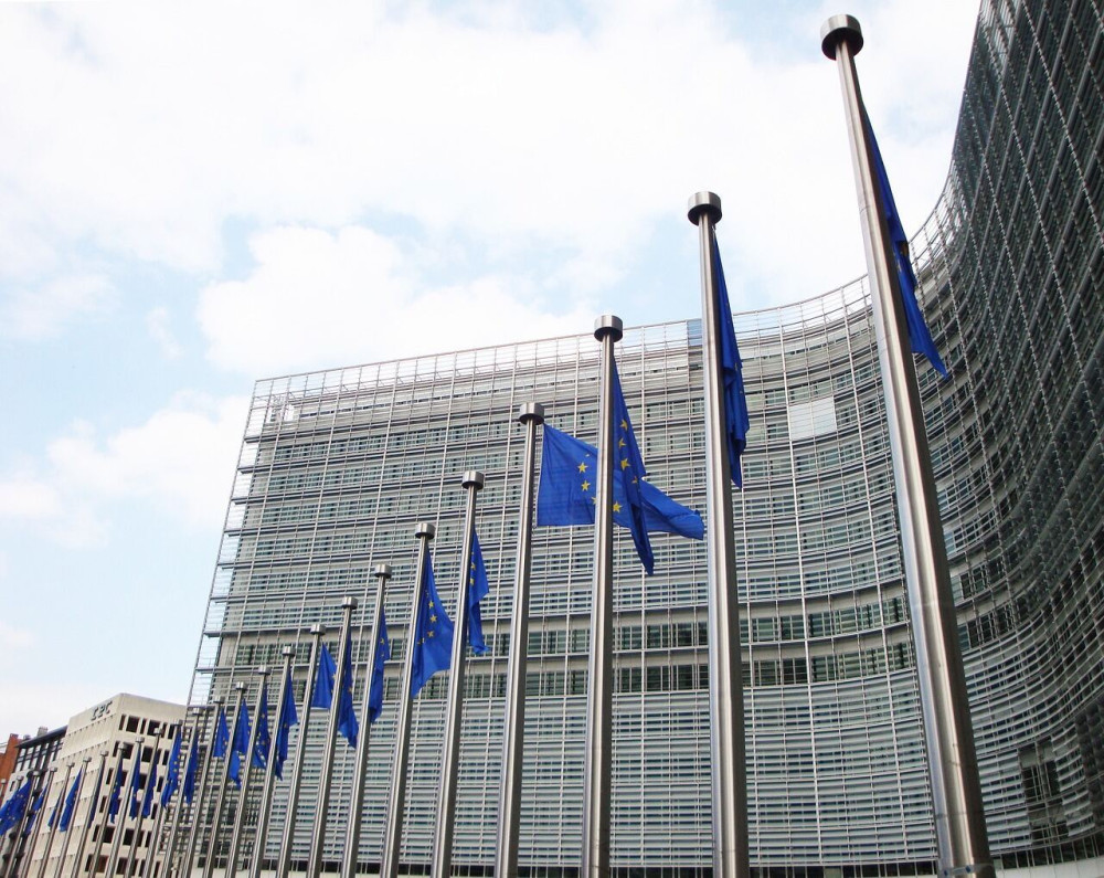 Προσοχή στην ανακύκλωση προειδοποιεί η Κομισιόν