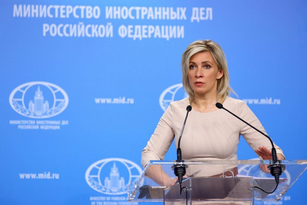 “Μην ξεχνάτε τον Ναπολέοντα” λέει η Μόσχα στον Μακρόν