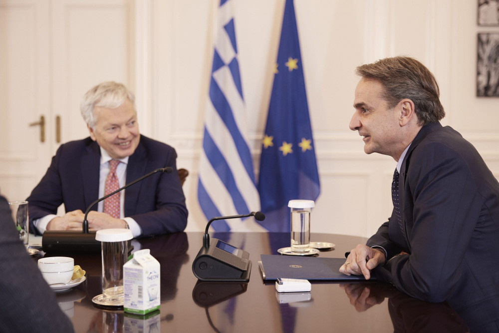 Συνάντηση Μητσοτάκη – Reynderders: Στο επίκεντρο Κράτος Δικαίου και Ουκρανία