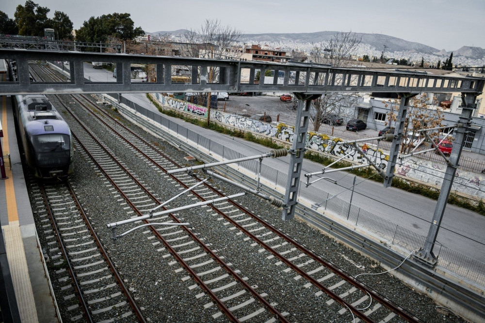 Πρεμιέρα αύριο για τα δρομολόγια των τρένων και του προαστιακού – Υψηλά τα στάνταρ ασφαλείας