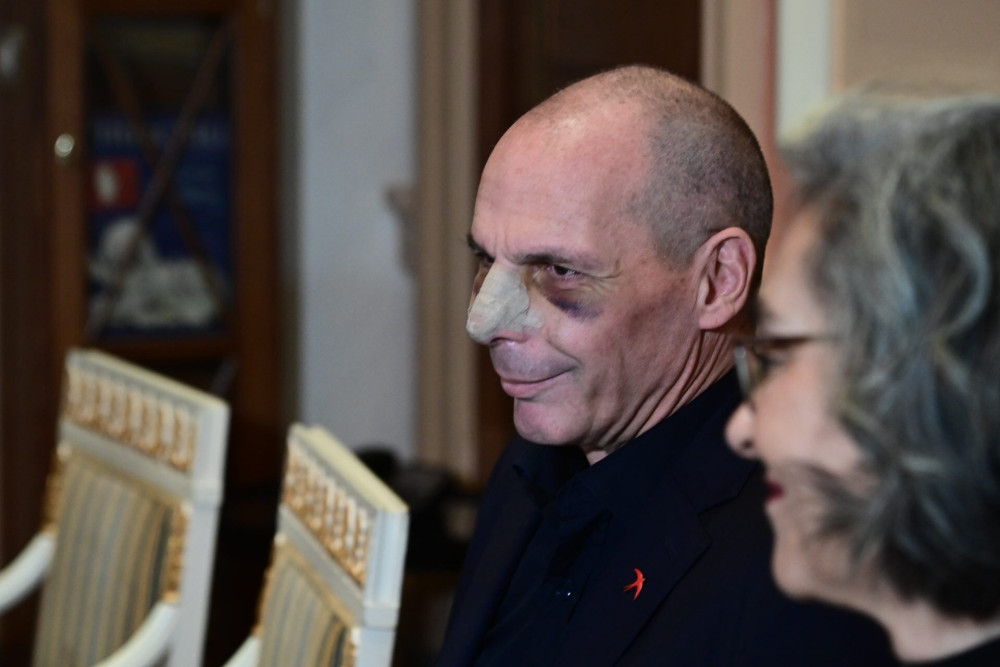 Δεν είδε, δεν άκουσε ο Βαρουφάκης – Γιατί κατηγόρησε τον Θεοδωρικάκο
