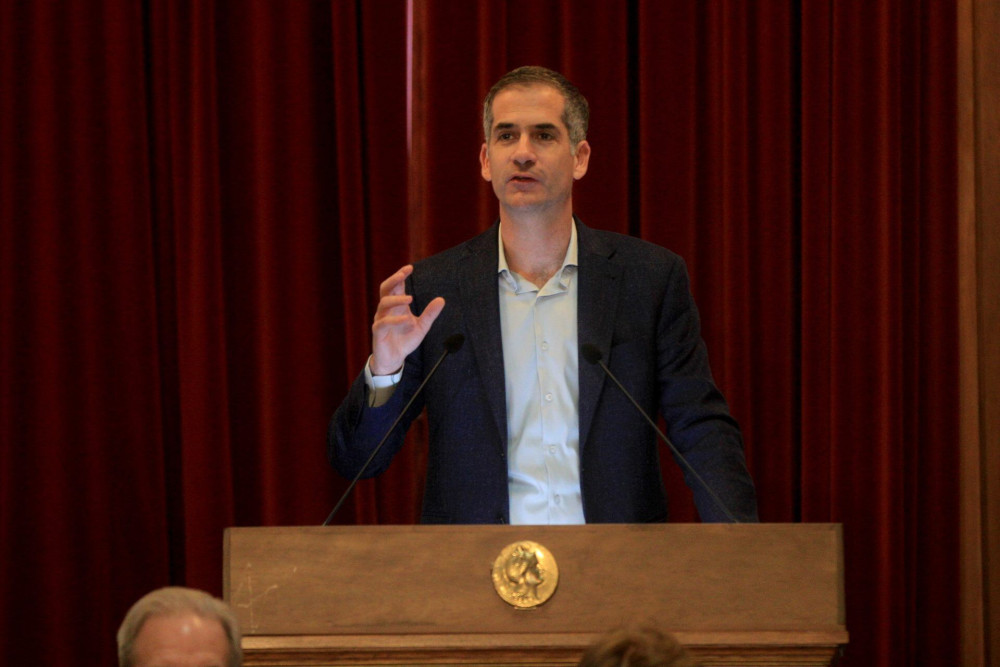 Μπακογιάννης: “Το κέντρο δεν μπορεί να γίνει μία τουριστική Disneyland”