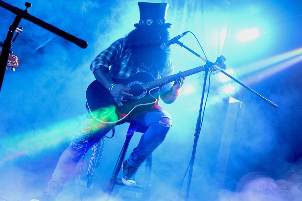 Παραγωγός ταινιών τρόμου ο Σλας των Guns N’ Roses