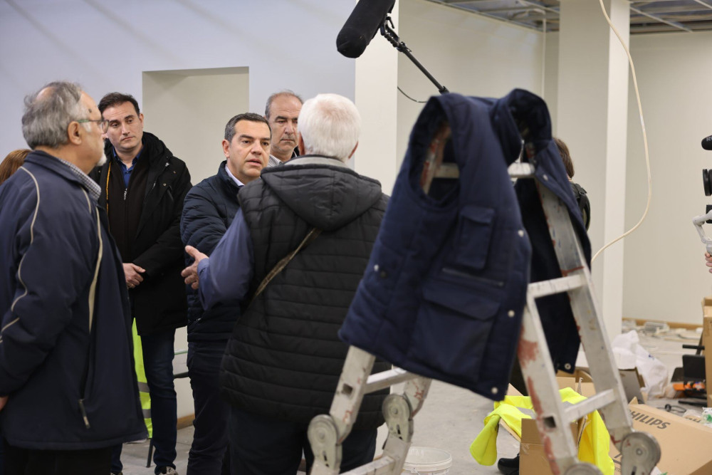Οικονόμου: ο Τσίπρας εργαλειοποιεί την τραγωδία – Και η λέξη “ντροπή” είναι ανεπαρκέστατη