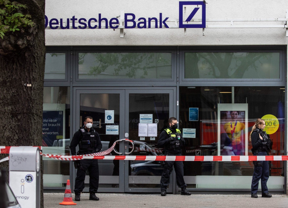 Λουκέτο στα ρωσικά της ιδρυματά βάζει η Deutsche Bank – Εθελουσία ή μετακόμιση στο Βερολίνο για 1500 υπαλλήλους