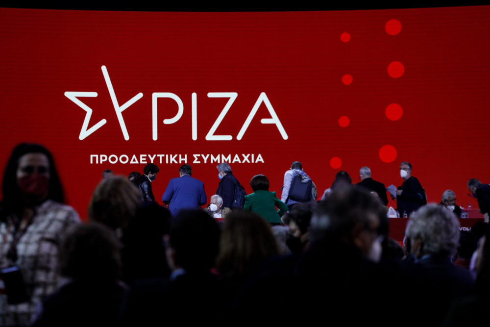 Ο ΣΥΡΙΖΑ λέει ακροδεξιούς όσους είναι υπέρ του φράχτη – Η απίστευτη δήλωση της Φωτίου
