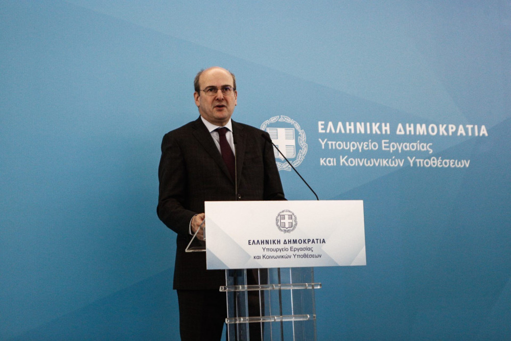 “Σπίτι μου”: Μέχρι 150.000 ευρώ χαμηλότοκα στεγαστικά δάνεια σε νέους – Παραδείγματα