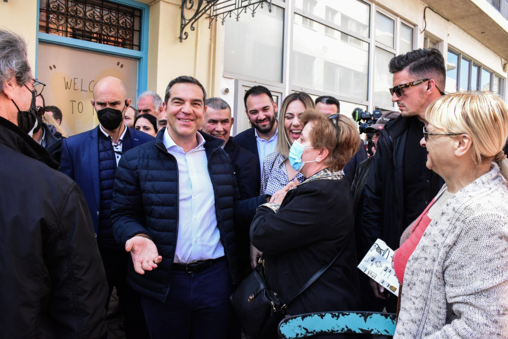 Ο ΣΥΡΙΖΑ “εξαφάνισε” το “Παραμύθι με καφέ” μετά το πάρτι στο Twitter