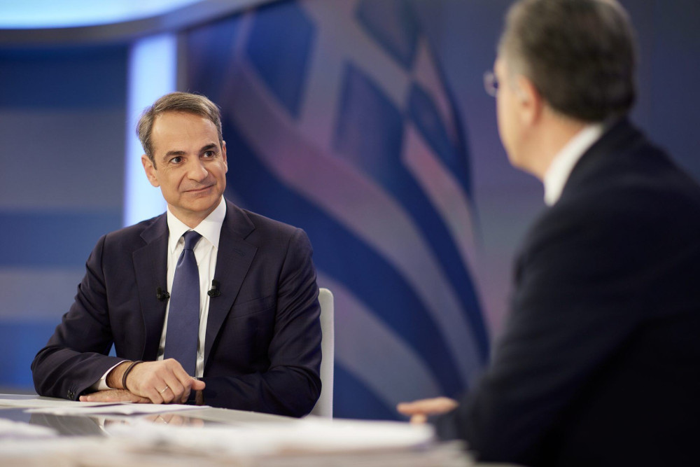 Επικό τρολάρισμα Μητσοτάκη σε Τσίπρα για το “Παραμύθι με καφέ”: Είναι πρόοδος, μέχρι τώρα το σέρβιρε… ξεροσφύρι