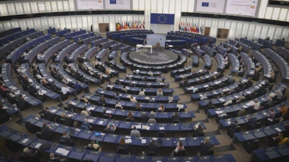 Επιχείρηση διασυρμού της χώρας στην Ευρώπη από Ανδρουλάκη, Παπαδημούλη, Κύρτσο και… Βέλντ