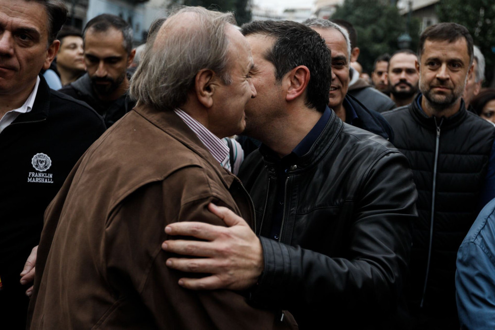 Τζουμάκας: Η κυβέρνηση (ΣΥΡΙΖΑΝΕΛ) έστησε το διαγωνισμό για τις τηλεοπτικές άδειες, όχι ο Παππάς!
