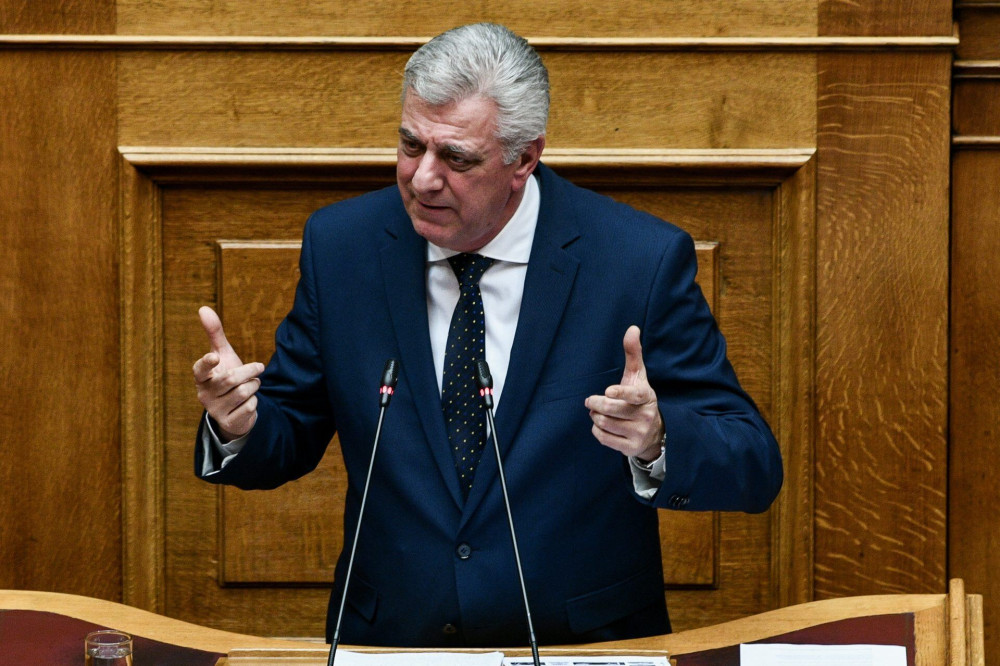 Αντώνης Μυλωνάκης στην εφημερίδα “tomanifesto”: Επικίνδυνος και πολιτικός απατεώνας ο Βελόπουλος
