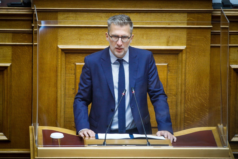 Εκλογές 2023: Κυβερνητικός εκπρόσωπος και επισήμως ο Άκης Σκέρτσος – Σε θέση συμβούλου η Πελώνη