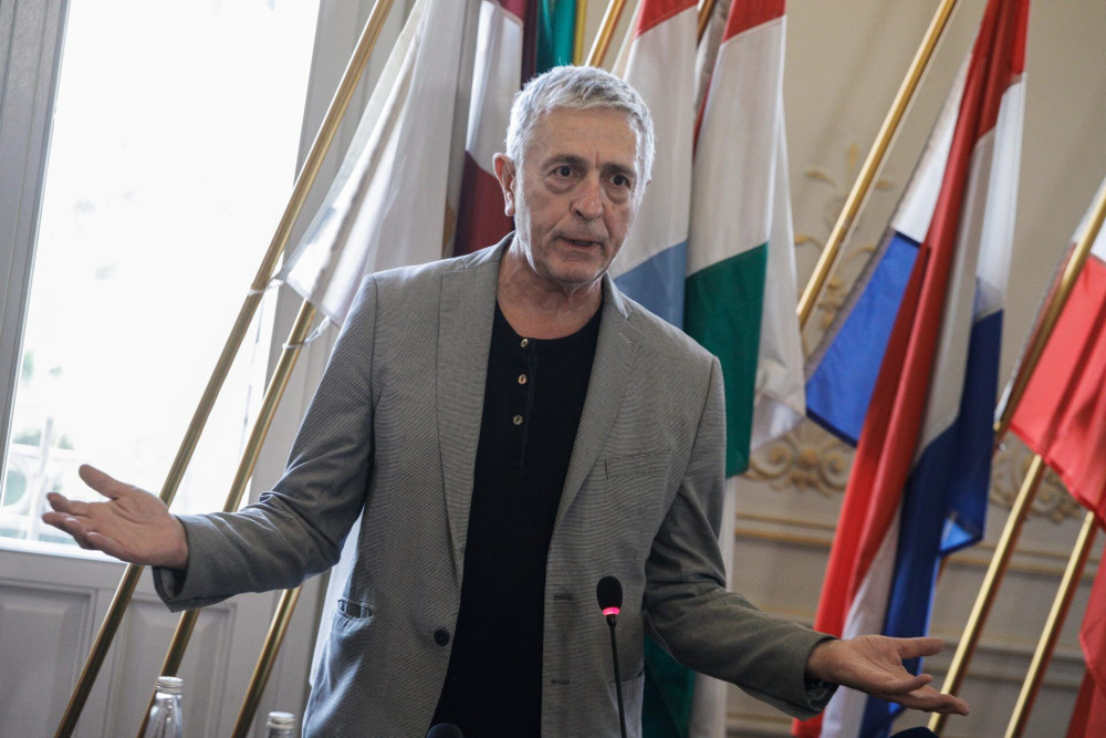 Κούλογλου: Ο Τσίπρας απορρίπτει την κυβέρνηση “ηττημένων” για να αποτρέψει τη χαλαρή ψήφο