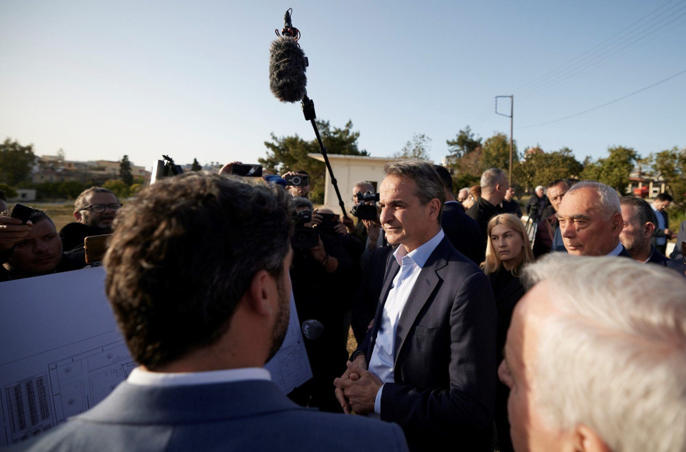 Στο Δήμο Χανίων το στρατόπεδο Μαρκοπούλου – Μητσοτάκης: «Θα είμαστε αρωγοί για να γίνει σημείο αναφοράς» (Φωτο)