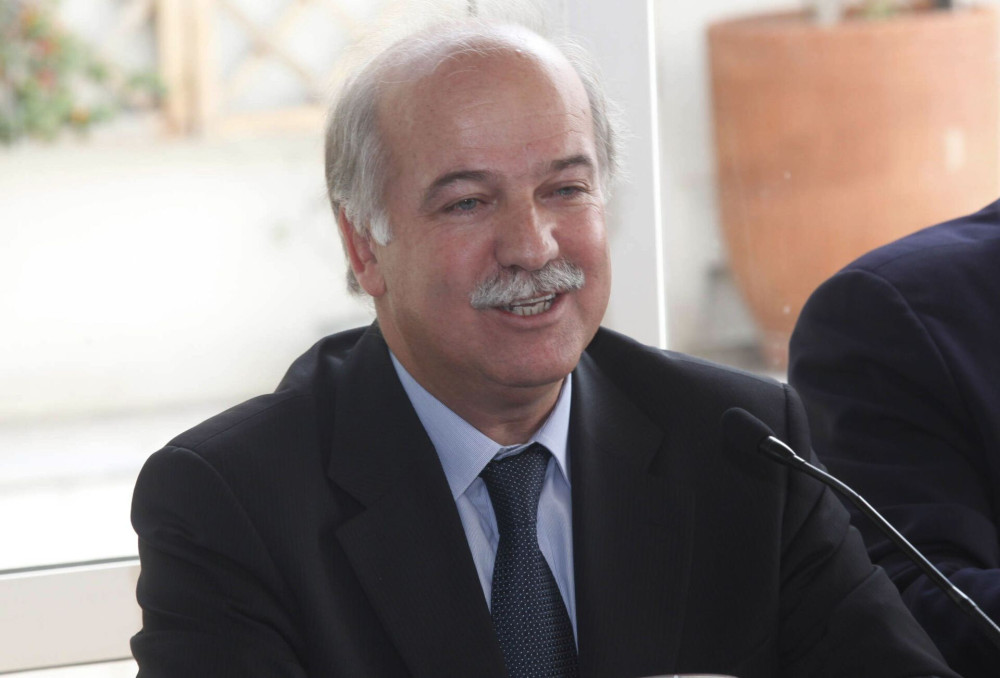 Φλωρίδης για ΣΥΡΙΖΑ: «Τζάκι, ακριβά ποτά, μπουφές για όλα τα γούστα - Ωραίος ο καπιταλισμός, παιδιά!»