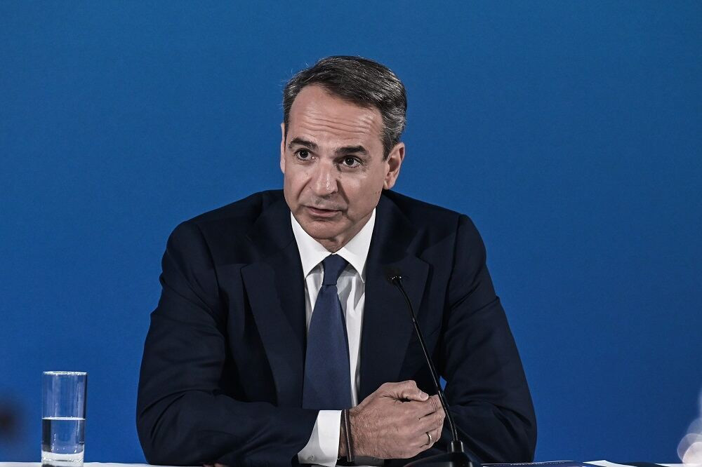 Στην κηδεία του ανθυποσμηναγού Στεφανίδη ο Κυριάκος Μητσοτάκης