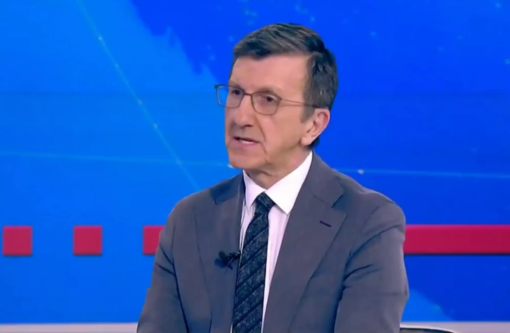 Άρης Πορτοσάλτε: Ποιον συμφέρει εκτός Ελλάδας το χάος; (video)