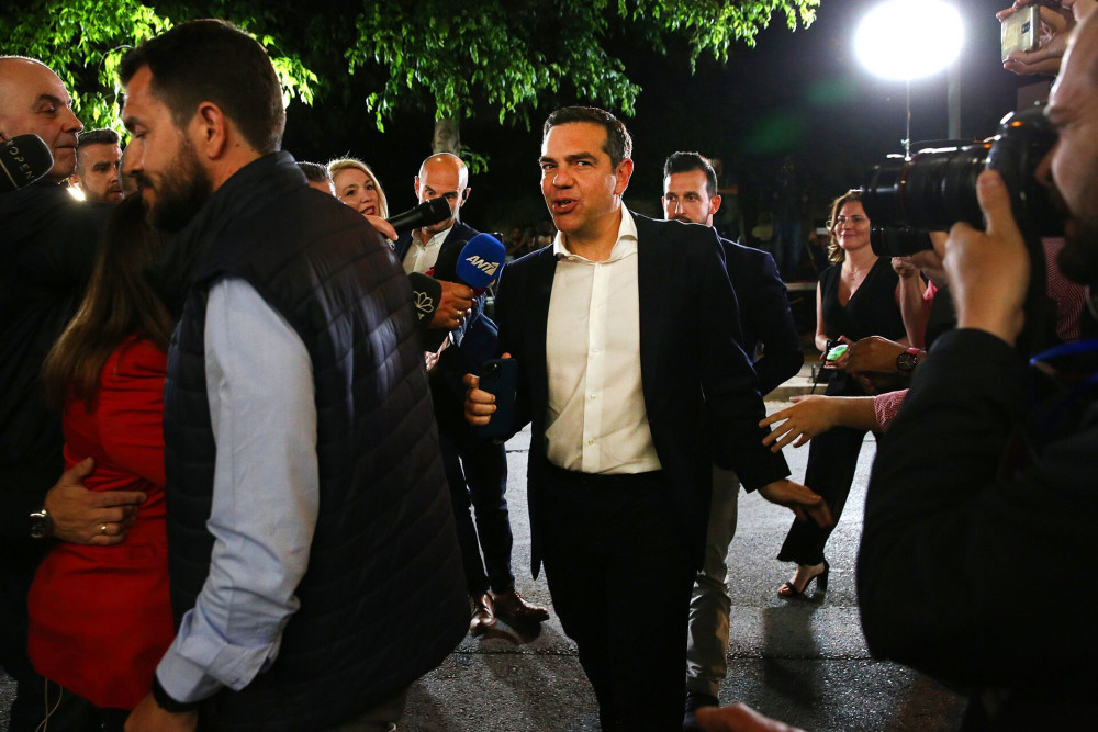 Οι Ελληνες βαρέθηκαν τον Τσίπρα