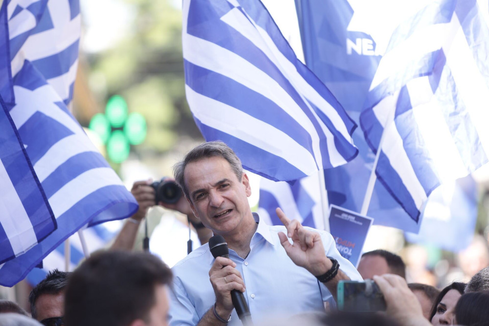 Μητσοτάκης: Τσίπρας με γραβάτα ο Ανδρουλάκης