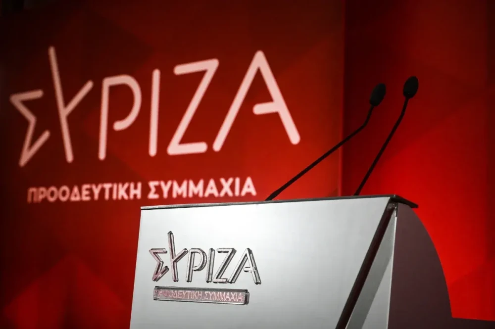 Το φάντασμα της διάσπασης πάνω από την  Κουμουνδούρου