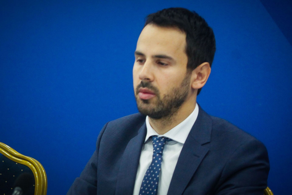 Νίκος Ρωμανός: Από την Παρασκευή τα χρήματα της «Αρωγής» για τις φωτιές του Ιουλίου