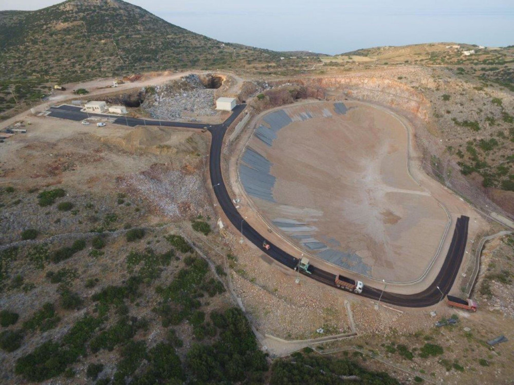 ΥΠΕΝ: σημαντικές χρηματοδοτήσεις έργων διαχείρισης αποβλήτων και αστικών λυμάτων το 2025